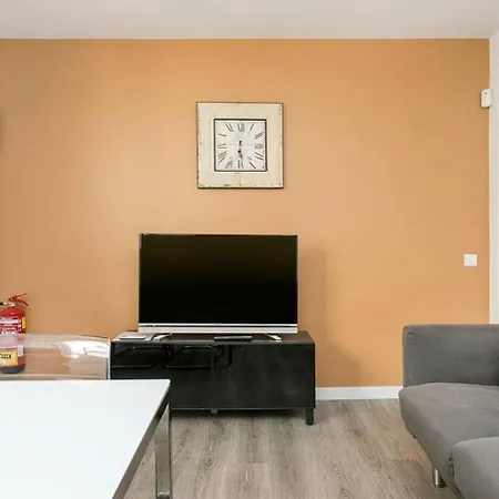 Appartamento Cozy&new With Terrace L'Hospitalet de Llobregat